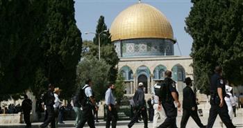   500 مستوطن يقتحمون المسجد الأقصى تحت حراسة شرطة الاحتلال الإسرائيلي
