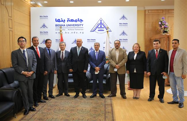 رئيس جامعة بنها يستقبل السفير الياباني بالقاهرة لبحث سبل تعزيز التعاون بين الجانبين