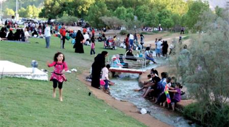 محافظات الجمهورية تشهد إقبالا غير مسبوق على المتنزهات في ثاني أيام العيد