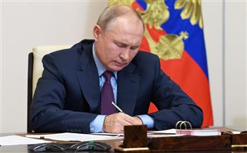   بوتين يوقع مرسوم إجراءات عقابية اقتصادية على عدد من الدول