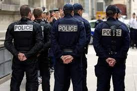   الشرطة الفرنسية تخلي مخيم مهاجرين شمال شرق باريس