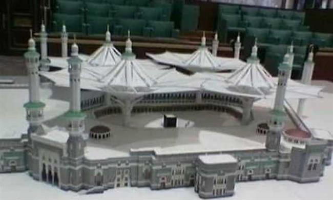 أكبر مظلة فى العالم بالمسجد الحرام لتغطية صحن المطاف