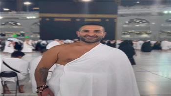 أحمد سعد يرد عن "تاتو" العمرة: الناس تتدخل في أمور فرعية تاركة المضمون