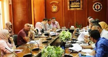 نائب محافظ السويس يبحث طلبات استئناف أعمال البناء