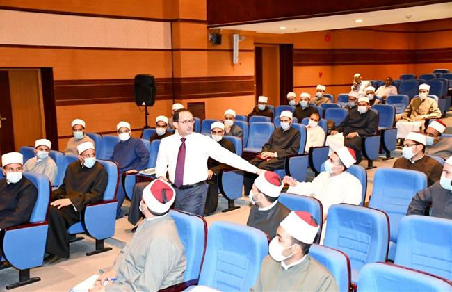 عميد أصول الدين الأسبق: الدورات التدريبية للأوقاف تسليح دعوي وتدريب فكري
