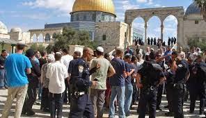   لجنة القدس بالبحوث الإسلامية تدين اقتحام ساحات الأقصى