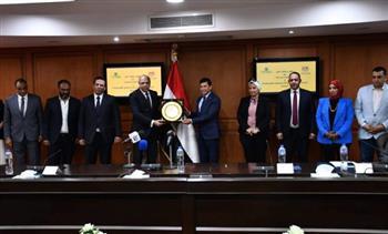 وزير الرياضة يشهد توقيع بروتوكول تعاون بين الوزارة والشركة «المصرية الهندسية»