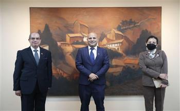   السفير المصري لدى البيرو يلتقي وزير الثقافة الجديد
