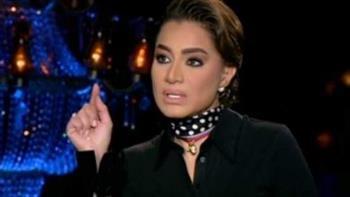 بسمة وهبة تنفعل على الهواء: «سقطة» الكاف وراء هزيمة الأهلي
