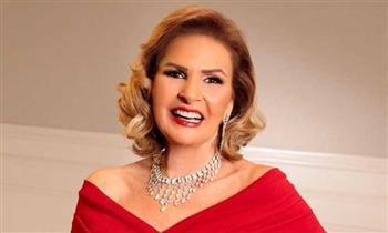إطلالة ساحرة لـ يسرا فى دبى