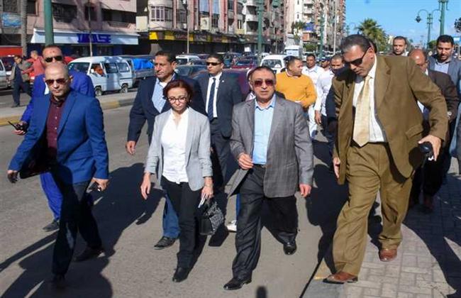 محافظ الإسكندرية يقوم بجولة تفقدية لمتابعة حالة الشارع والخدمات بغرب المدينة