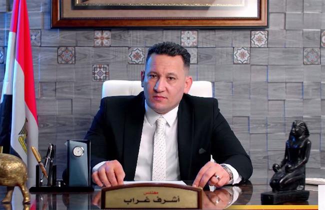 خبير اقتصادي يتوقع رفع المركزي أسعار الفائدة لتخفيف الضغط على العملة الأجنبية