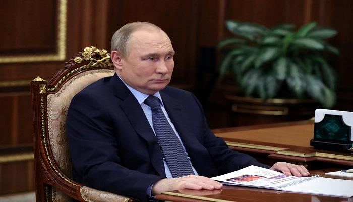 الكرملين يؤكد مشاركة الرئيس بوتين في عيد النصر
