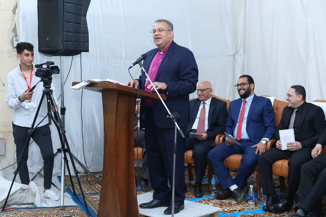 رئيس الطائفة الإنجيلية يشهد تنصيب القس صموئيل عادل راعيًا للكنيسة الإنجيلية بالشرابية