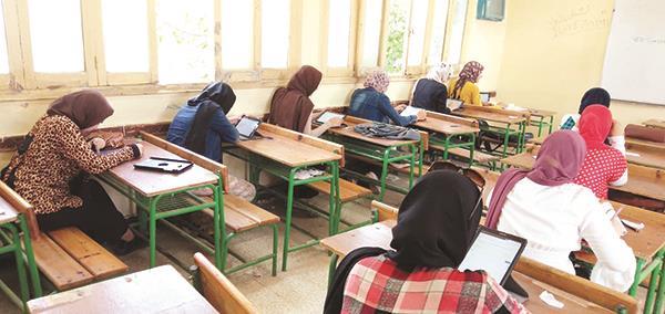 نصائح نفسية وغذائية للطلاب استعدادا للامتحانات بعد إجازة العيد