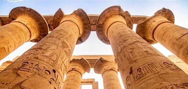 «اربيان بيزنس»:  مصر  ضمن أكثر المقاصد التى يرغب السائحون السفر إليها