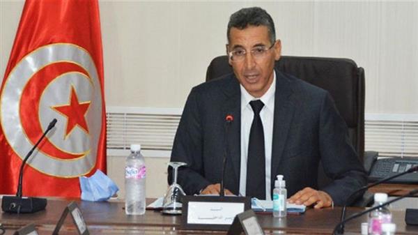 وزير الداخلية التونسى: مضاعفة الجهود للوقوف بالمرصاد للعابثين بثروة البلاد