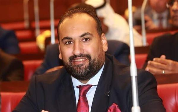 محمد الرشيدي ينعى شهداء الحادث الإرهابي بغرب سيناء ويؤكد تضحيات القوات المسلحة سوف تسطر بحروف من نور