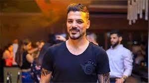 عمرو زكي يتابع المران الجماعي لفريق الزمالك 