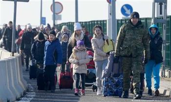   موسكو: إجلاء 20 ألف شخص من أوكرانيا إلى روسيا
