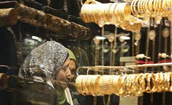 سعر جرام الذهب اليوم الإثنين.. وعيار 21 يسجل 1180جنيها 