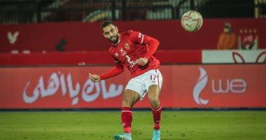 الأهلي يحسم مصير السولية وعبد المنعم من السفر إلى الجزائر 