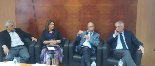 خبراء يطالبون بسياسات حكومية للتشغيل والصناعة لحل المشاكل الهيكلية بسوق العمل