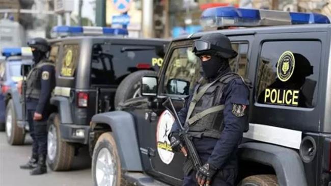 ضبط المتهمين بإلقاء حجارة على أتوبيس خاص بنقل أوراق امتحانات الثانوية الصناعية بالشرقية