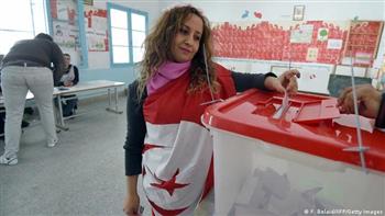   الهيئة العليا المستقلة للانتخابات في تونس تفتح باب التسجيل في القوائم الانتخابية