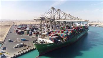  اقتصادية قناة السويس: تداول 20 سفينة بموانئ بورسعيد