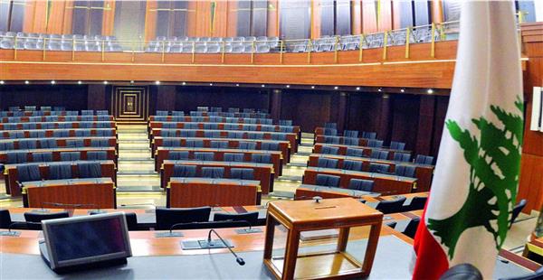 مجلس النواب اللبناني ينتهي من انتخابات أعضاء اللجان النيابية ويبدأ في اختيار رؤسائها