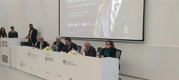 أتكينسون مديرا فنيا لهورينتس