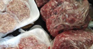 إعدام 1388 كيلو مواد غذائية لعدم صلاحيتها للاستخدام الآدمي بالبحيرة