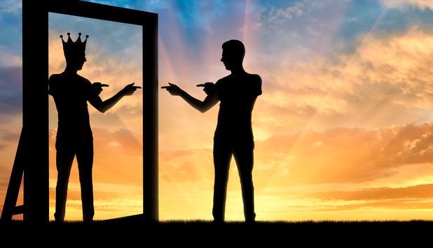 كيفية التعامل مع الشخصية النرجسية وحماية نفسك منها