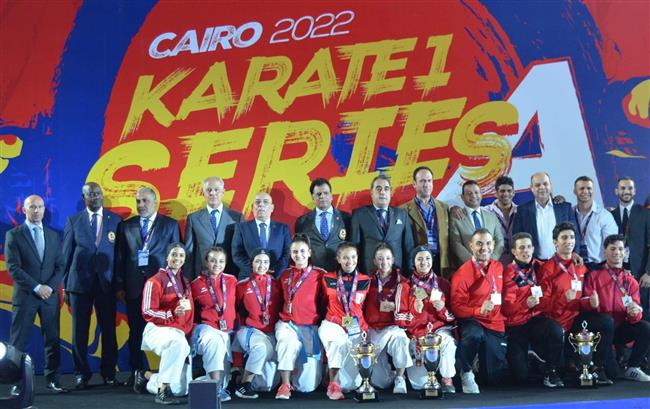 وزير الرياضة يهنىء منتخب مصر بالفوز بـ ١٦ ميدالية فى منافسات الدورى العالمى للكاراتيه 