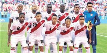 جماهير بيرو تسرق الأضواء قبل مواجهة أستراليا