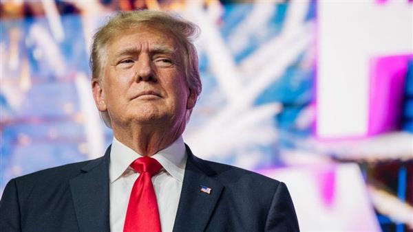 الرئيس الأمريكي السابق يصف أعمال لجنة التحقيق في هجوم «الكابيتول» بالمهزلة القضائية