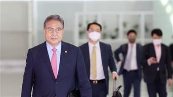   وزير الخارجية الكوري يؤكد أهمية التعاون الثلاثي بين بلاده والصين واليابان