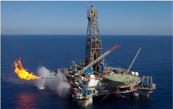وزير البترول الأسبق: إنتاج الغاز يقترب من 7 مليارات قدم مكعب.. ومصر بعيدة عن النزاعات