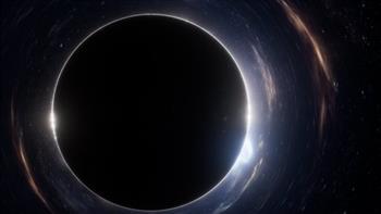   علماء فلك يكتشفون ثقبًا أسود أكثر سطوعا بسبعة آلاف مرة من ضوء المجرة 