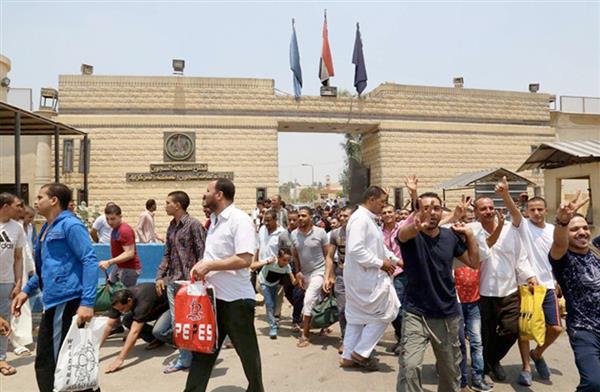 العفو عن بعض المحكوم عليهم بمناسبة بعيد الأضحى المبارك