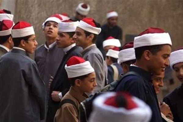 بعد اعتماد النتيجة.. توزيع درجات الشهادة الابتدائية والإعدادية الأزهرية2022