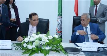  اتفاقية تعاون علمي وتقني بين الأكاديمية العربية والمركز القومي للبحوث 