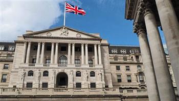   بنك إنجلترا يرفع أسعار الفائدة للمرة الخامسة على التوالى مع تأزم الأوضاع المعيشية