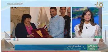 كواليس العثور على لوحة أثرية مفقودة منذ نصف قرن يكشفها هشام الهواري