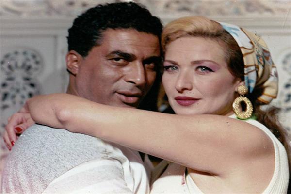 عيد ميلاد رغدة.. تعاونت مع أحمد زكي في بعض ألافلام ورفضت الزواج منه