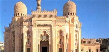   تضم أكبر نصب تذكاري بالعالم.. تعرف على المعالم الآثرية بالإسكندرية 