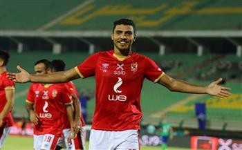 من خطأ دفاعي فادح.. محمد شريف يفتتح التسجيل للأهلي أمام الزمالك 