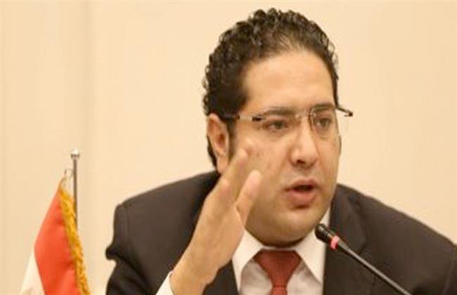 نائب محافظ بني سويف يناقش مع شباب القادة آليات تنفيذ برنامج «هي تقود»