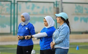 الإسماعيلي يبدأ نشاط كرة القدم النسائية